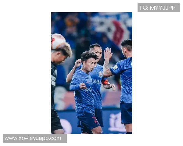 路易斯布冯替补登场对阵父亲旧东家尤文图斯的精彩时刻